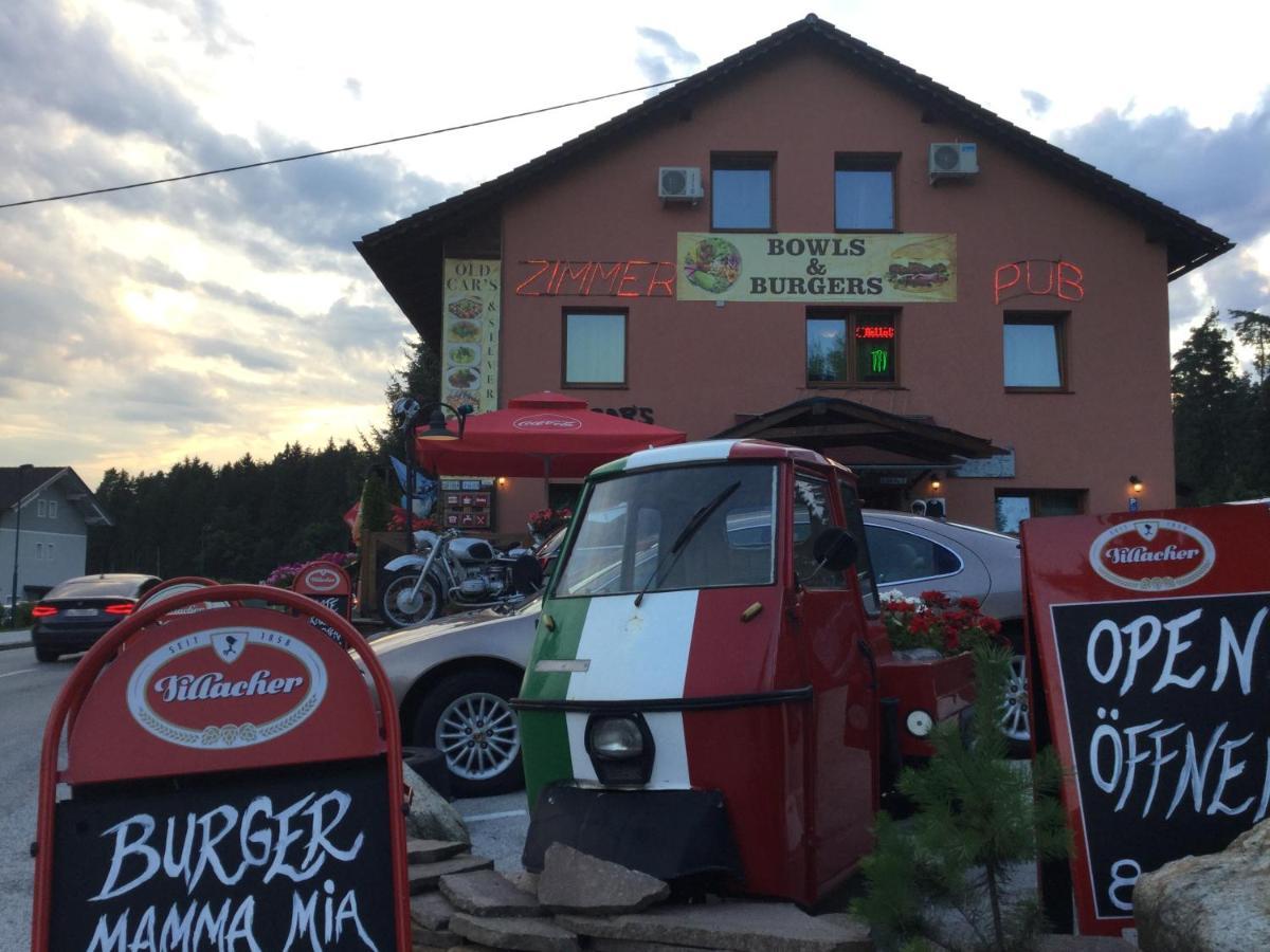 Old'S Car Zimmer & Apartment Vermietung Velden am Worthersee Bagian luar foto